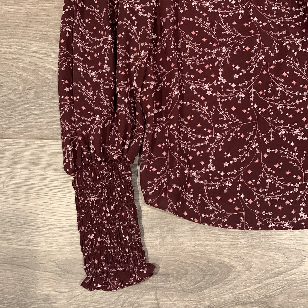 Bubble Sleeve Top - image 2